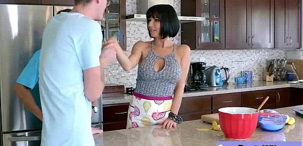  (veronica avluv) Mature Busty Wife In Hard Sex tape clip-27